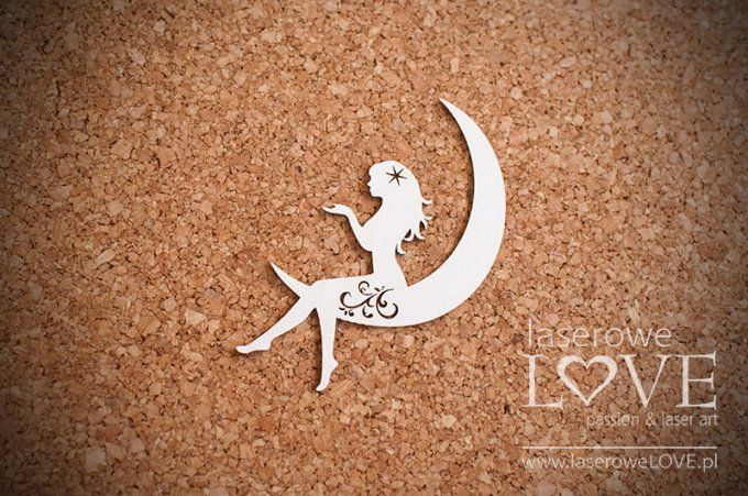 Chipboard - Fée assise - Dimension : 7.5x9cm environ