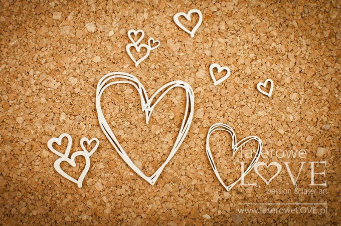 7 Chipboards, cœurs - dimension de la planche : 9.3x9.3mm environ