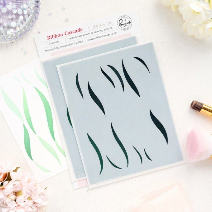 2 Pochoirs - PinkFresh, Ribbon cascade - dimension 12.7x15.6cm environ